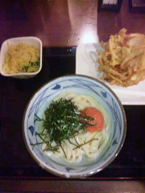 明太釜玉うどんと野菜のかき揚げ